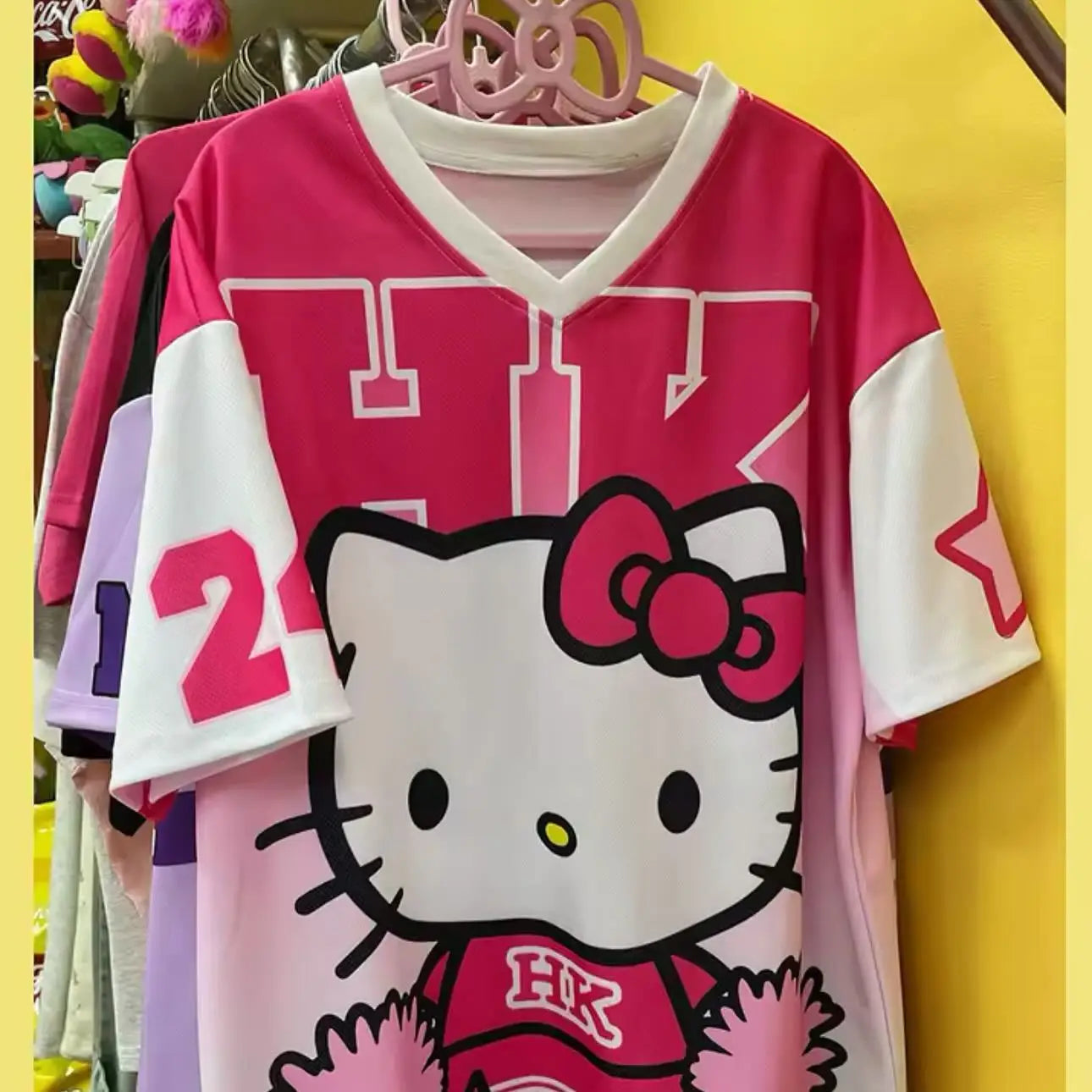 MINISO Sanrio Hello Kitty Tshirt Cartoon Sportswear Women Men V-neck Loose Casual Lightweight Breathable Streetwear Beach Tops