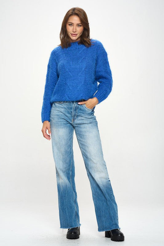 Roundneck Cozy Knit Braid Detail Sweater