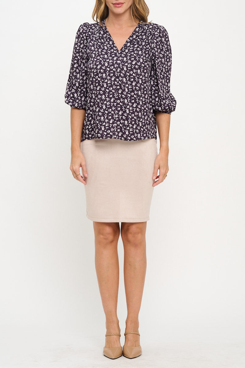 Floral Print V neck 3/4 Sleeve Top