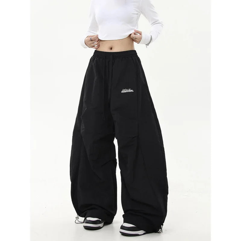 American retro hip-hop street work pants with a high-end feel, pleated umbrella, military workwear, high waisted drawstring pant