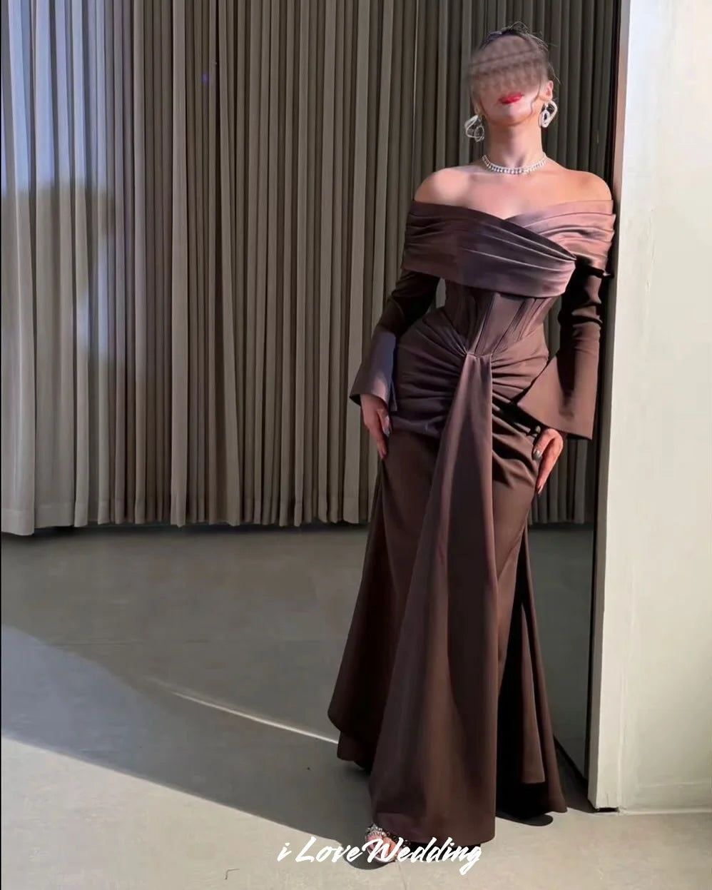 Brown Off the Shoulder Prom Dresses 2025 Satin Long Sleeve Corset Mermaid Pleated Backless Zip Wedding Party Dress Customized